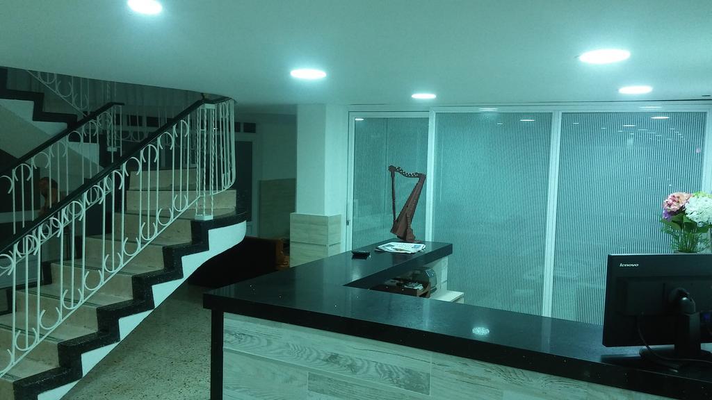 Napolitano 2* Villavicencio